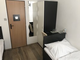 Doppelzimmer Economy mit zwei Betten
